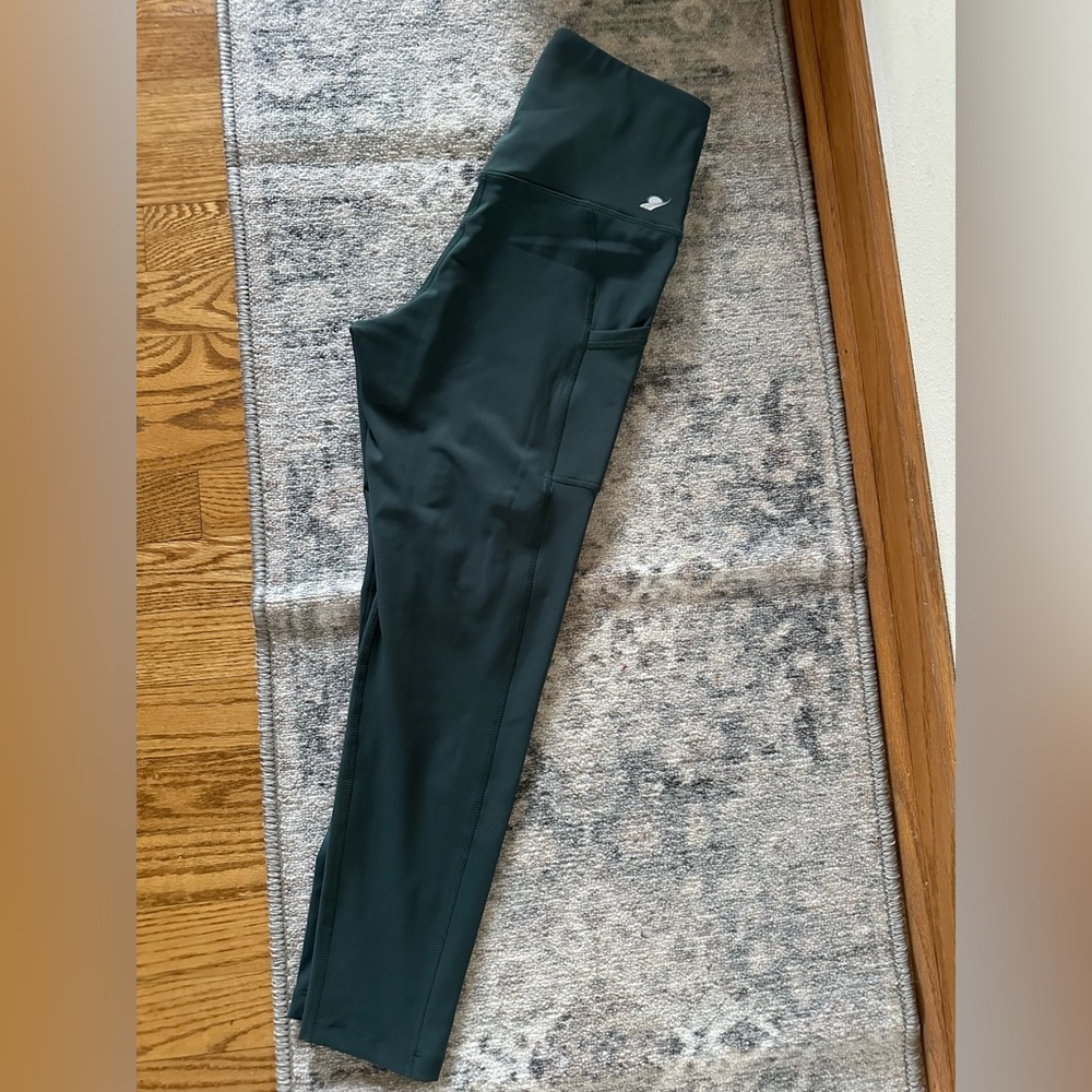 Fundamental Coast Capri Leggings